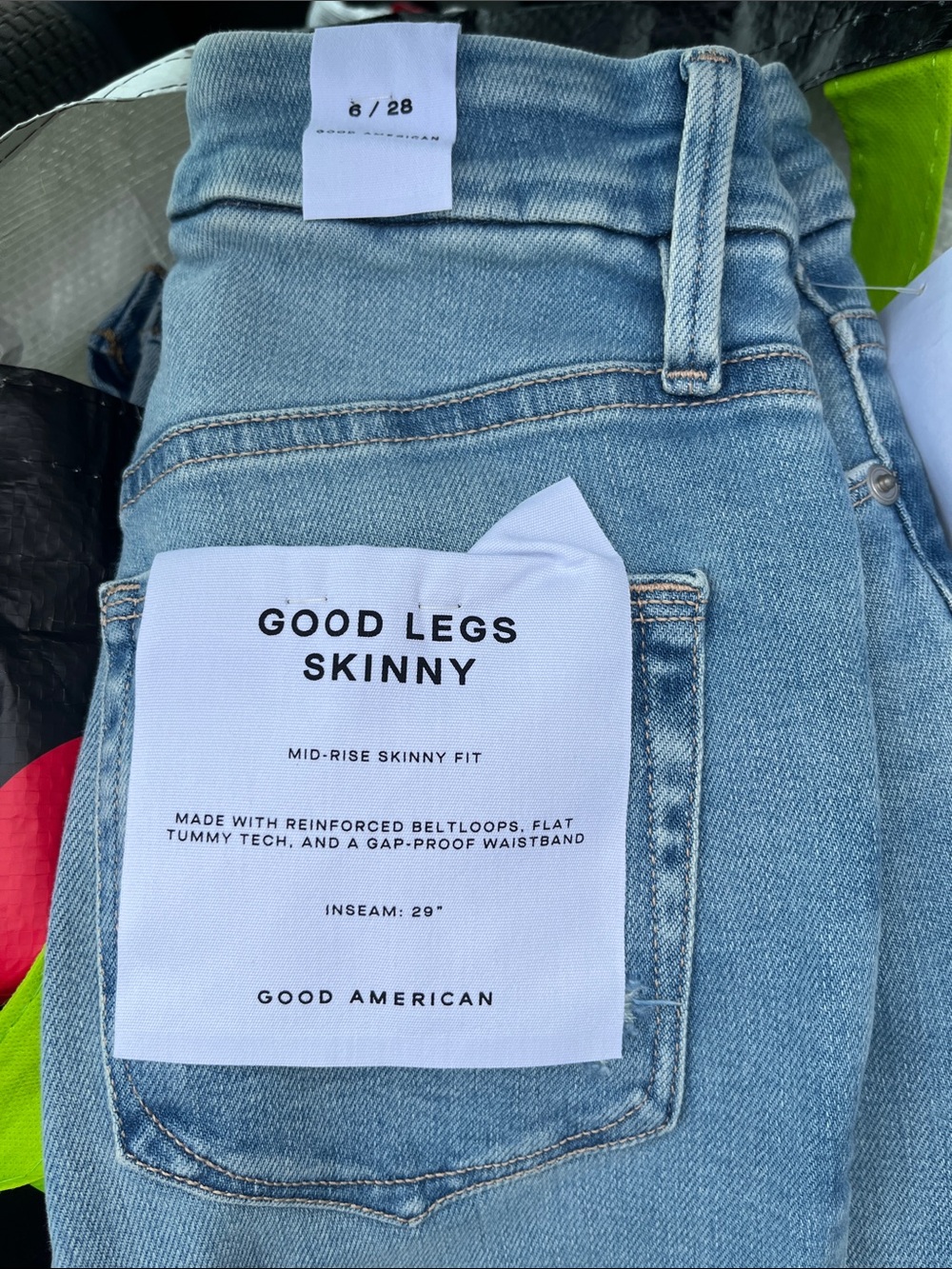 Good American Light Wash Slim Straight Jeans size 6/28